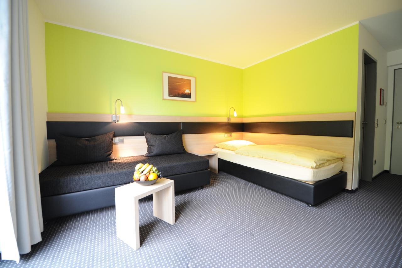 Hotel Und Kongresszentrum Wanderath Baar  ห้อง รูปภาพ